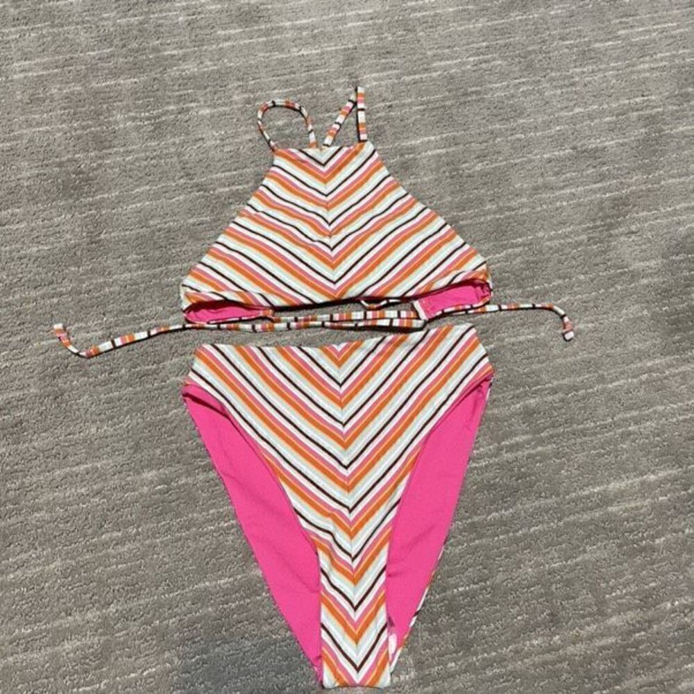 Hurley Pink Orange Sunset Stripe High Neck Bikini Set, XS NWOT